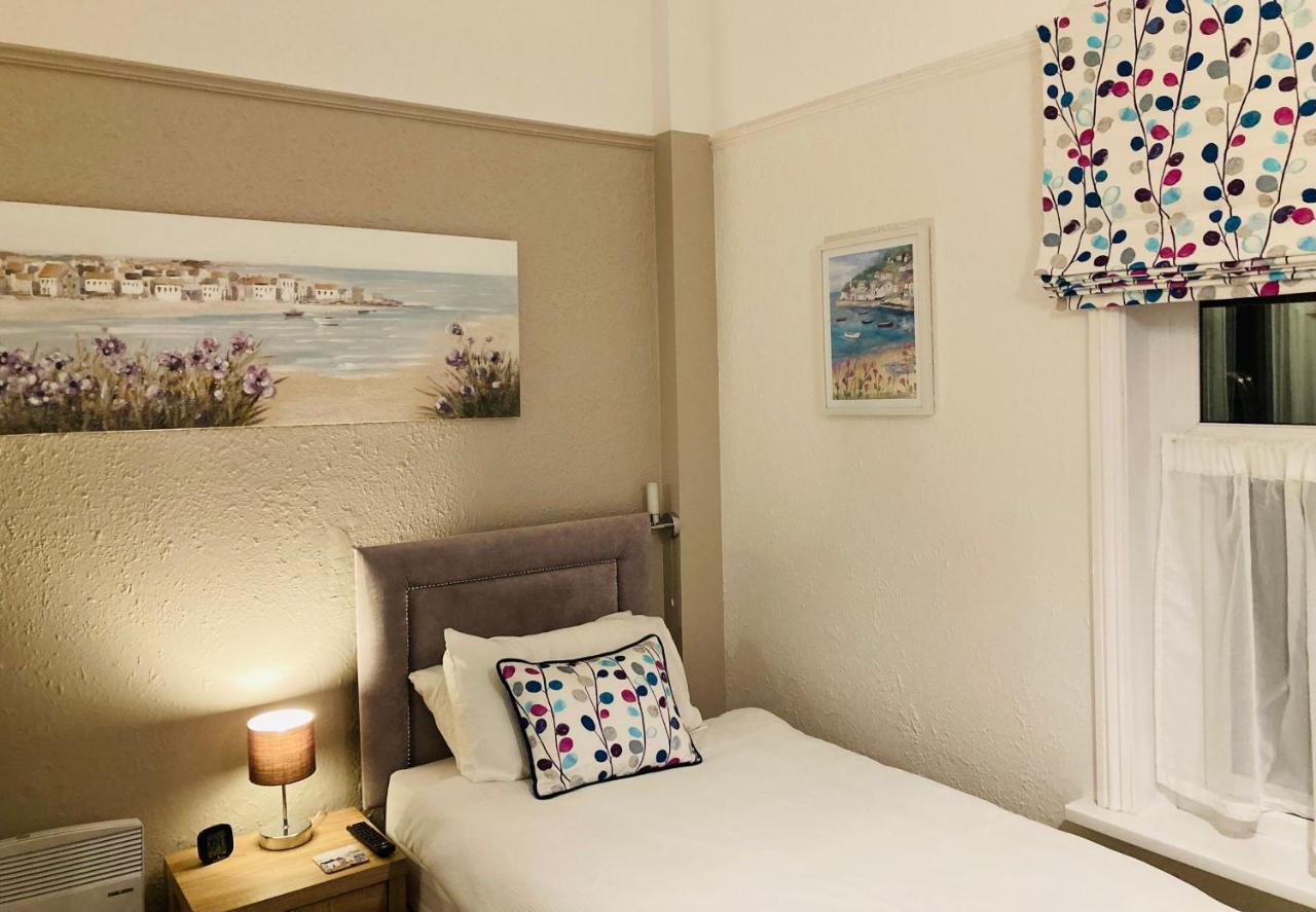 The Wentworth Guest House Paignton Esterno foto